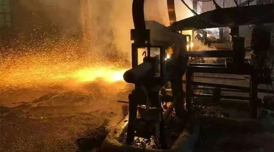 песок кварцевый формовочный 5k2o1025. керамический песок. 0,2-0,63мм. литейный песок. литейный песок.