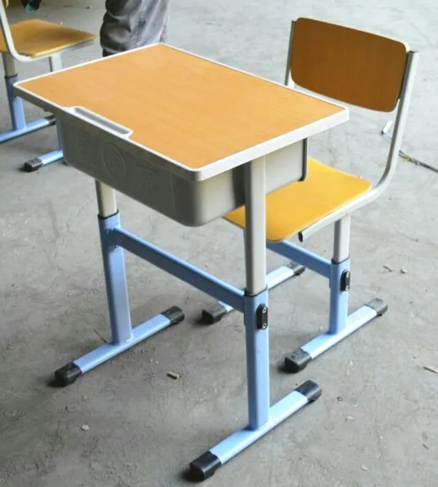 7E419AE7C4C165E3E20FF86231602B90_