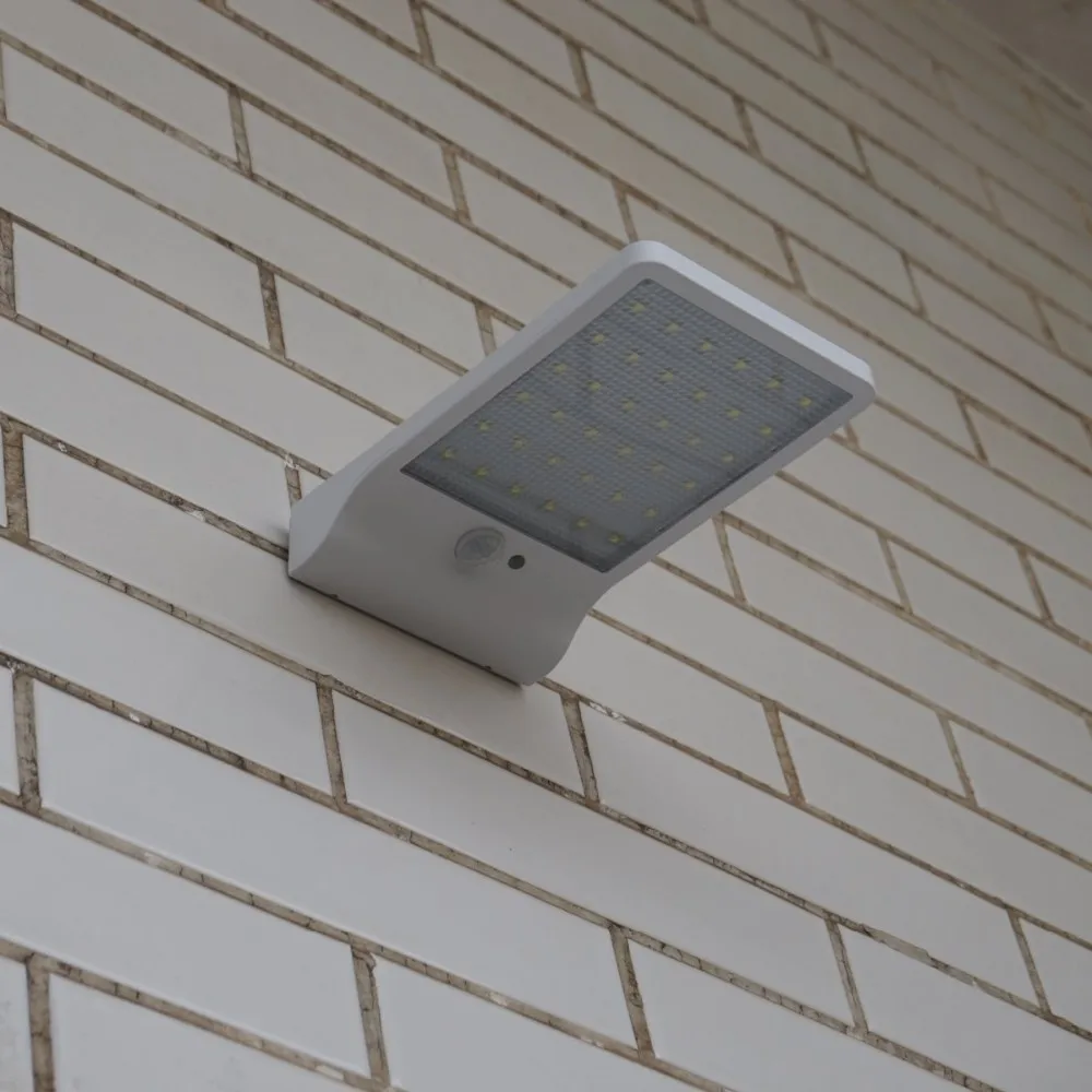 Solar Sensor Light 8.jpg