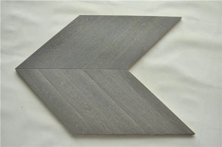 grey chevron2.jpg