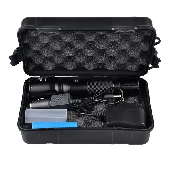 High Power 2000 Lumen Zoomable XM-L T6 LED Rechargeable Flashlight