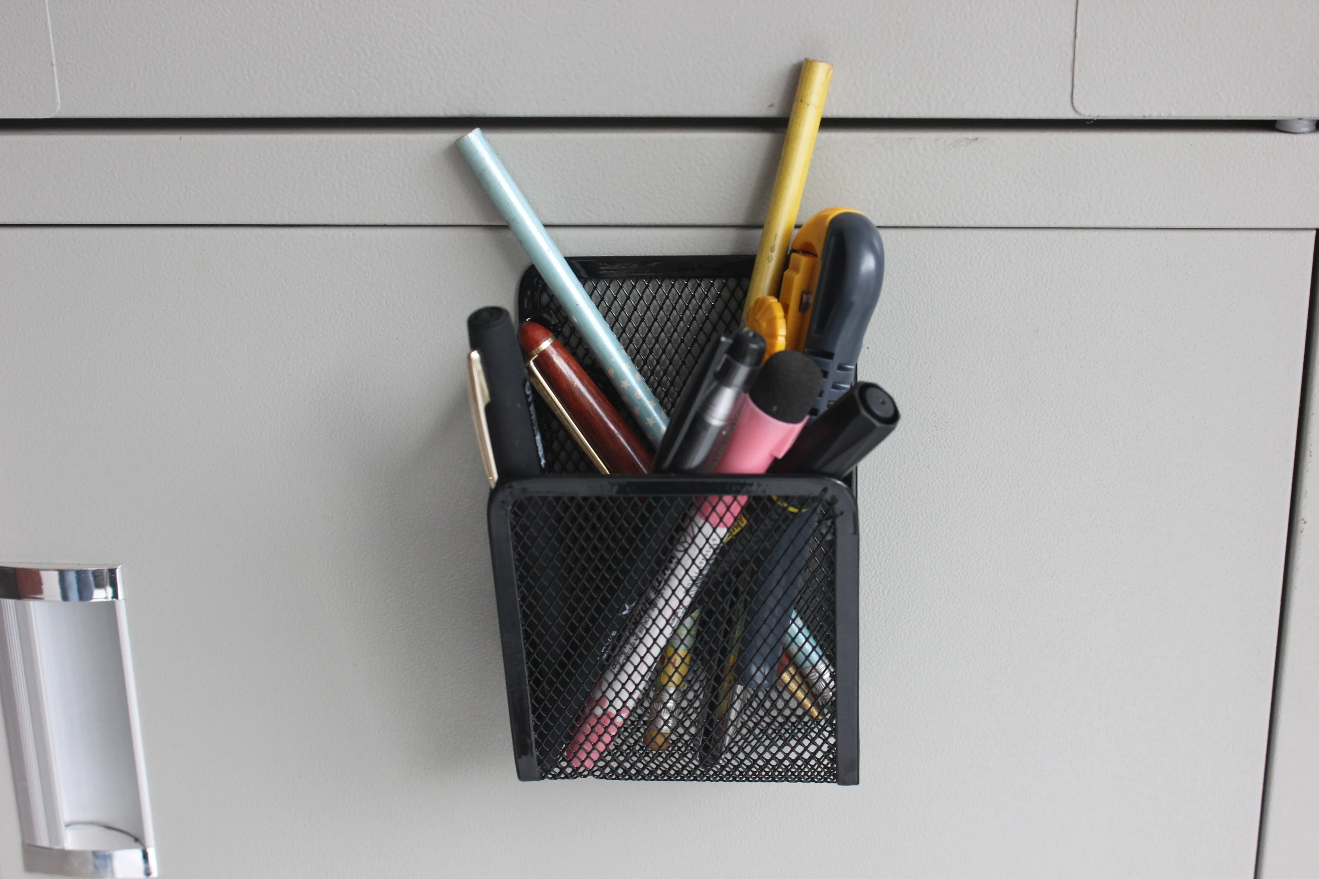 Wall-mounted Pen Holder Magnetic Stationery Iron Pen Container - Buy