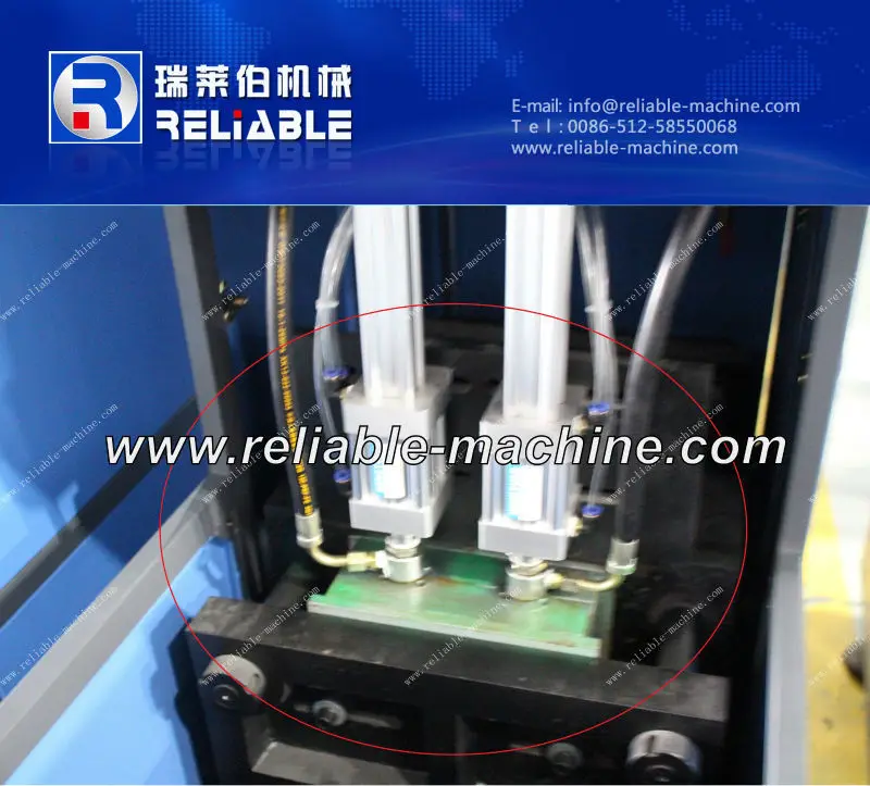 Low Price PLastic PET Bottle Blowing Equipment / Blow Moulding Machine