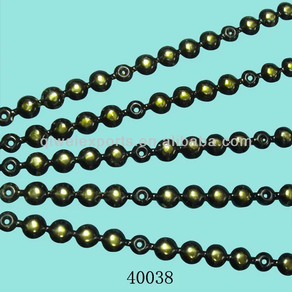 40038 upholstery tacks strip-600