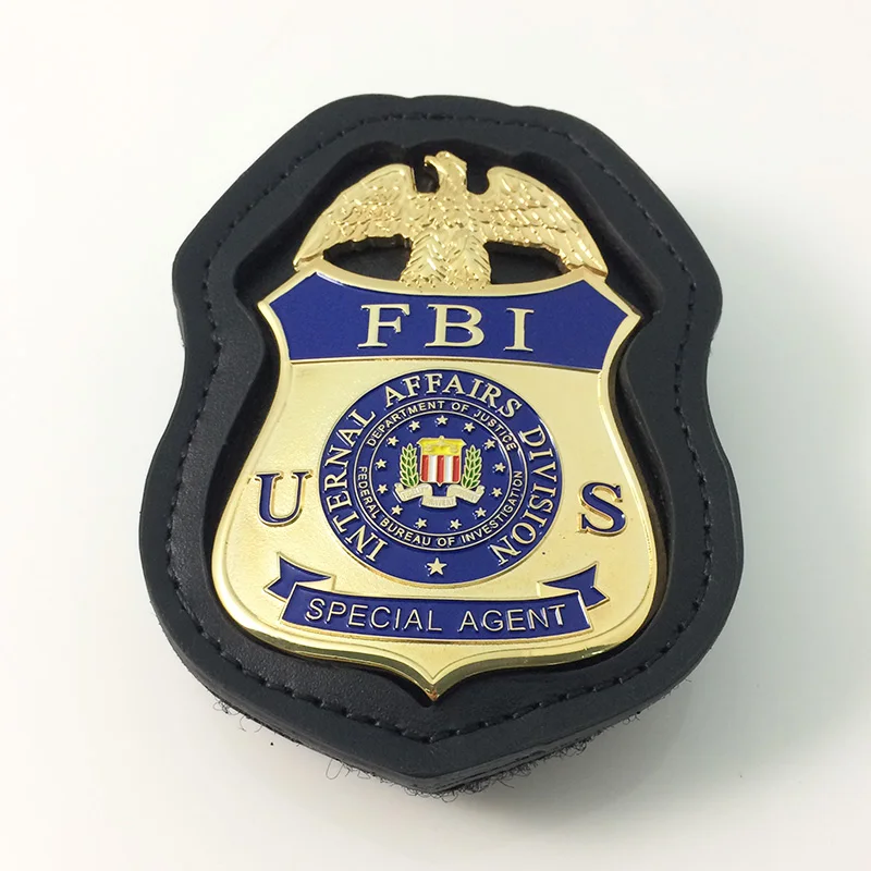 Tds badges. Щит ФБР. Значок ФБР. FBI медали.