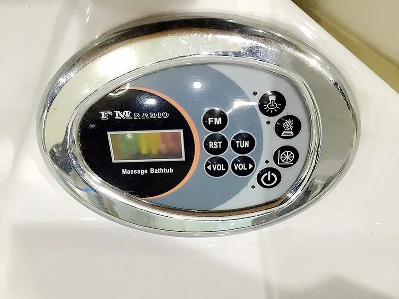 Two People Whirlpool Massage Bathtub With Tv Buy Jet Whirlpool