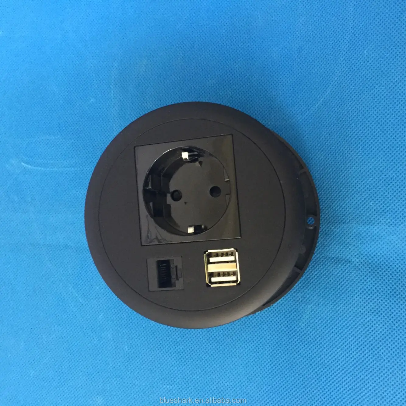 Black Eu Plug Round Desk Power Socket With Dual Usb Charger