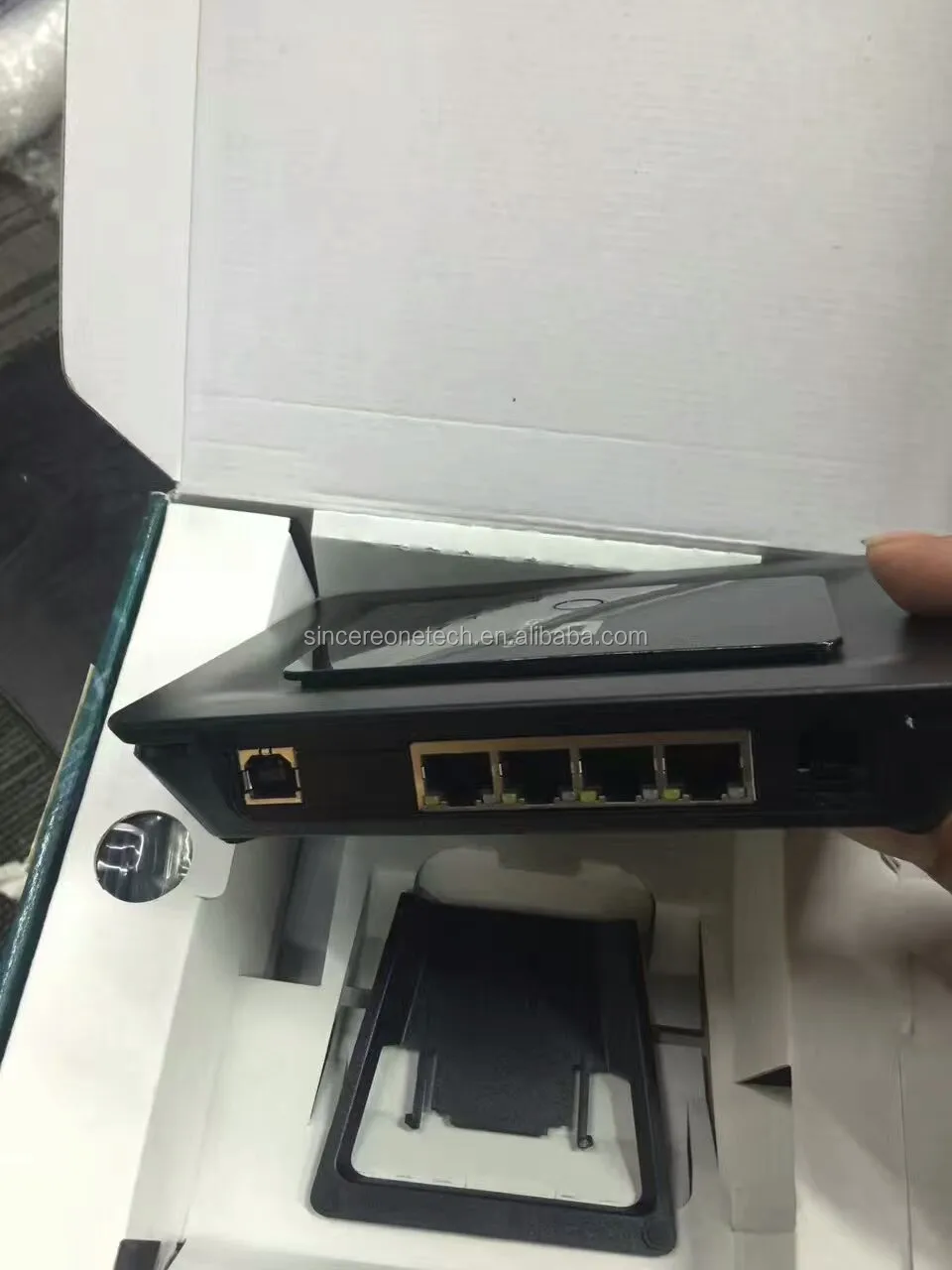 3g 无线路由器华威 E960 Buy E960，华为 E960，4 Lan 端口路由器 Product on