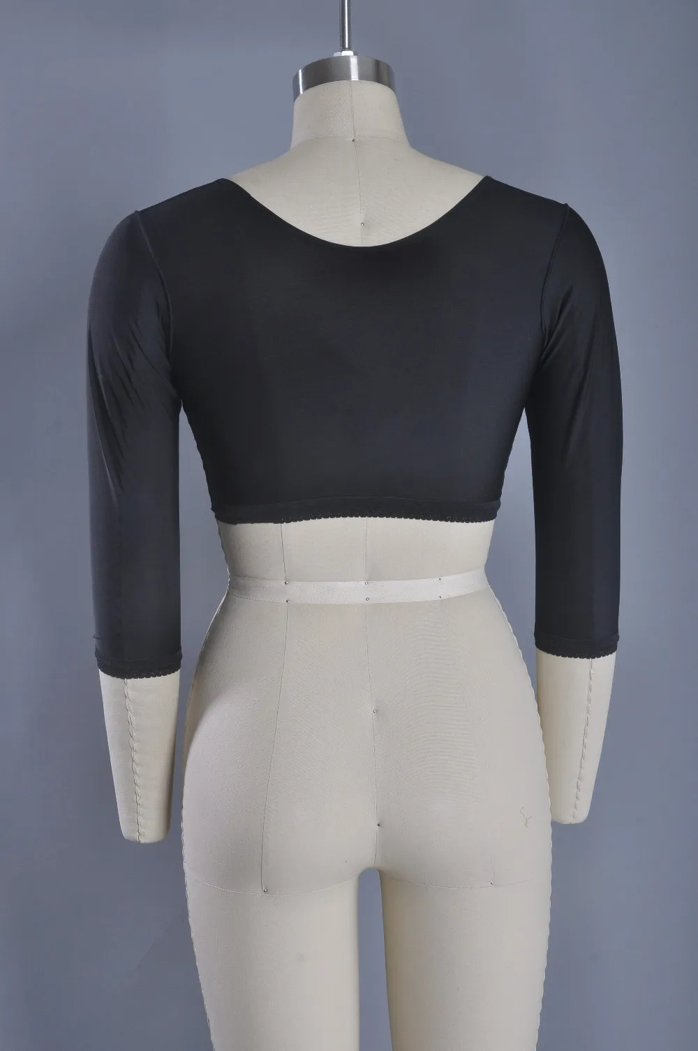 健康的塑身衣背心和紧身胸衣