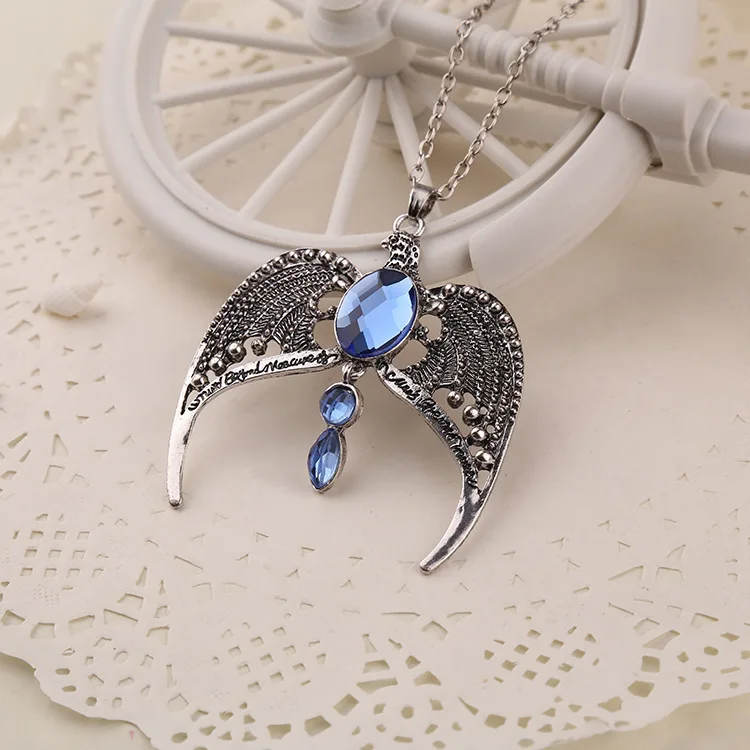Hogwarts Ravenclaw Vintage Antique Silvery Horcrux Eagle Crown Diadem Pendant Necklace Charm Gift for Women Fans Movie Jewelry Hong TTH Hogwarts Ravenclaw Vintage Antique Silvery Horcrux Eagle Crown Diadem Pendant Necklace Charm Gift for Women Fans Movie Jewelry Hong TTH