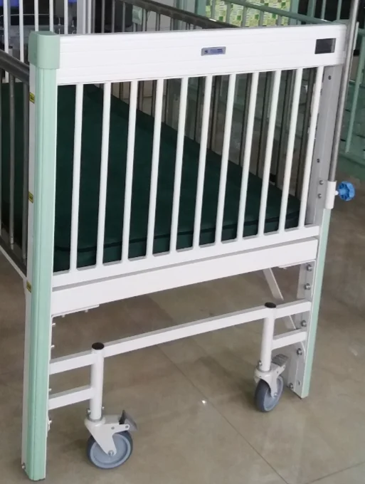 Two Crank Medical ABS & Aluminum Alloy Child Baby Hospital Bed With Wheels