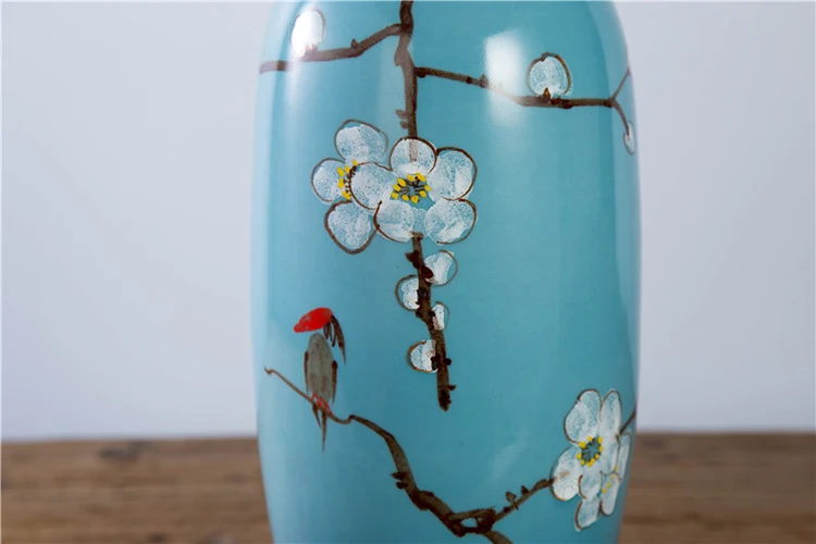 China creative ceramic hand painted fancy flower vase