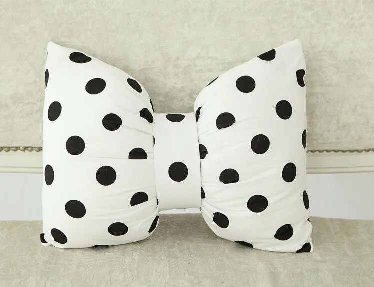 蝴蝶结枕头圣诞热卖与可爱的形状