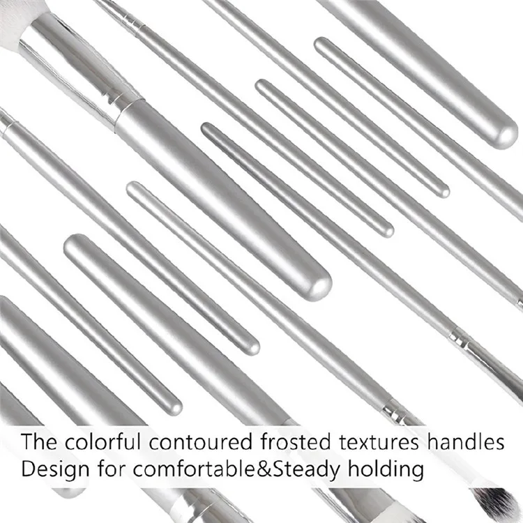 foundation brush.jpg