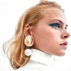 Kaimei fashion jewelry trending products women elegant gifts 2018 mirror effect metal freshwater pearl earrings designs