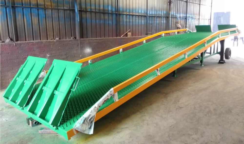 Warehouse Container Loading Ramp Used Manual Operated Mobile Yard Ramp