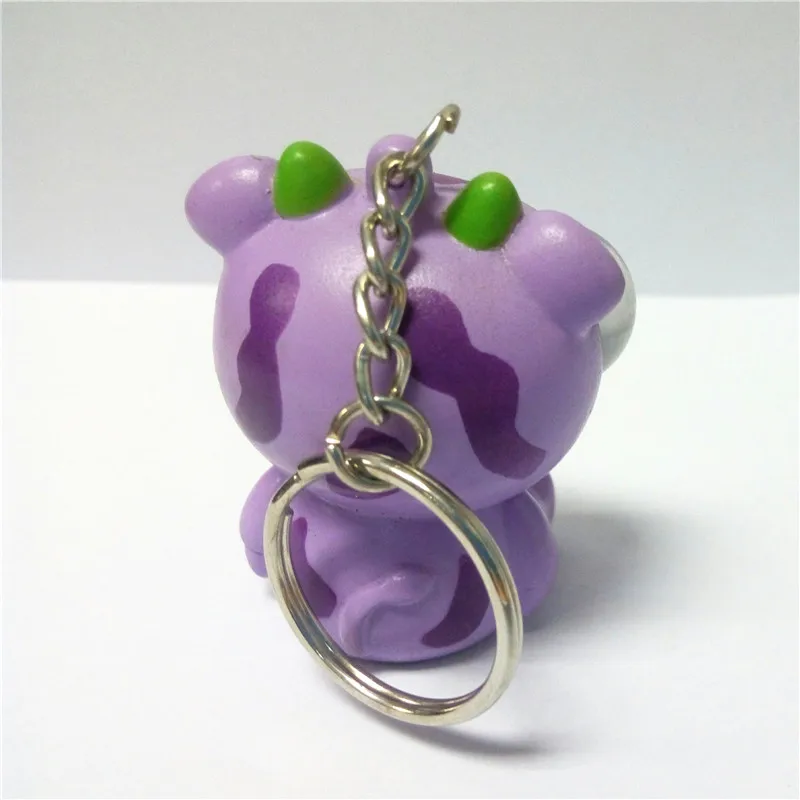 Custom Rotating Eyes Pig Pvc Keychains 3d Rolling Eyes Purple Pig