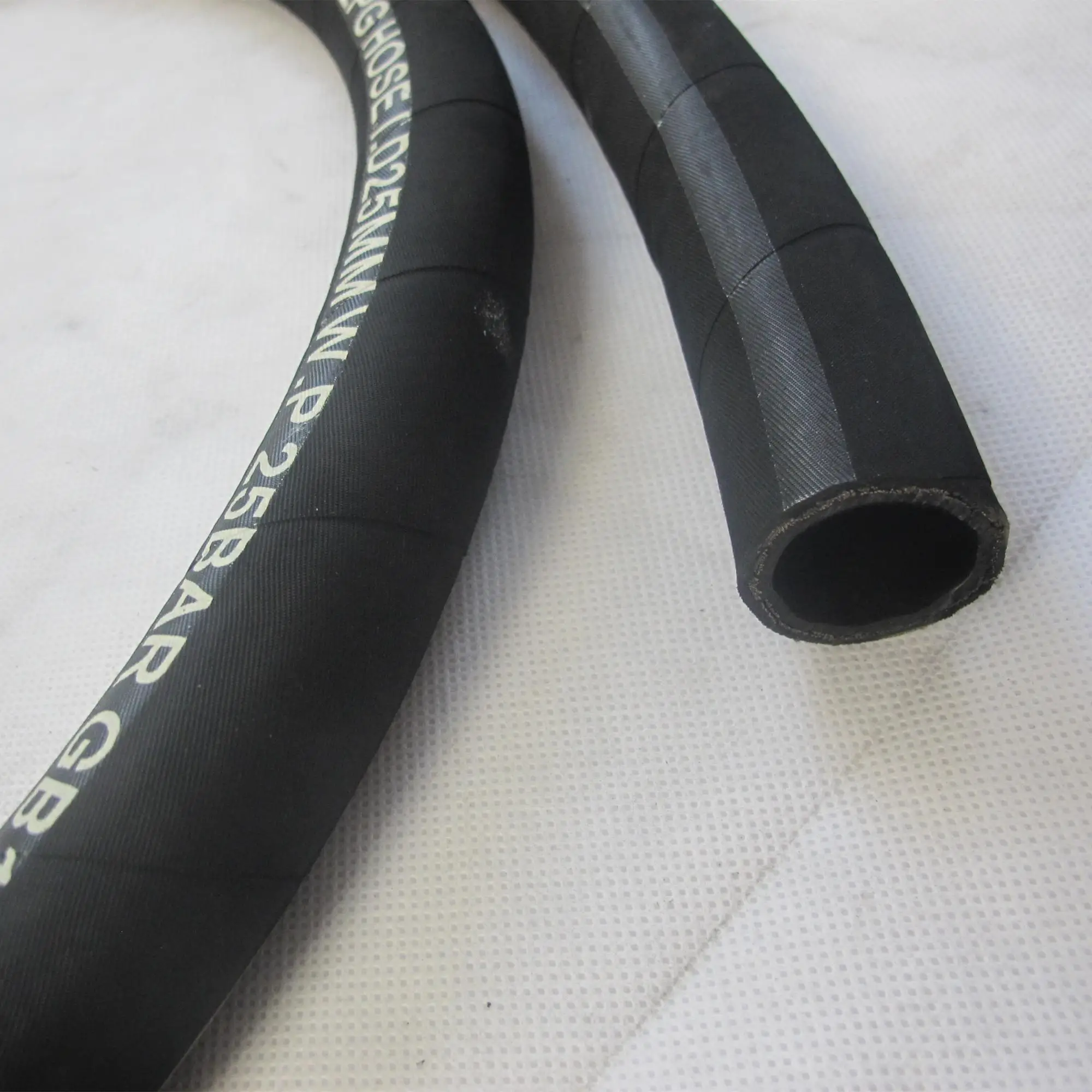 黑布高温高压蒸汽橡胶软管供应商