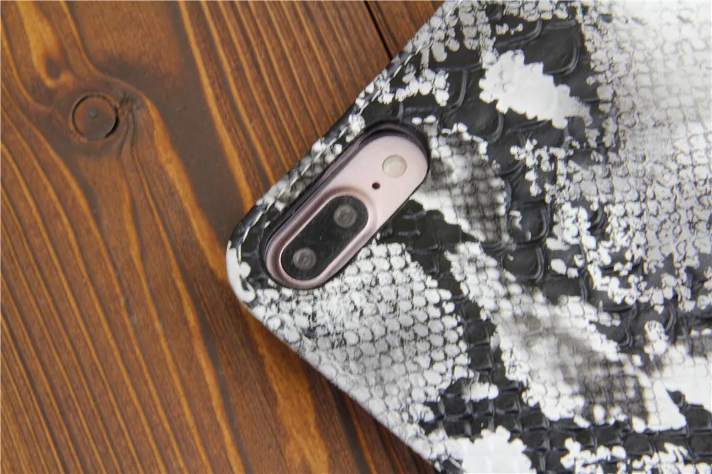 leather case for iphone 1002.jpg