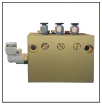 Gear oil pump