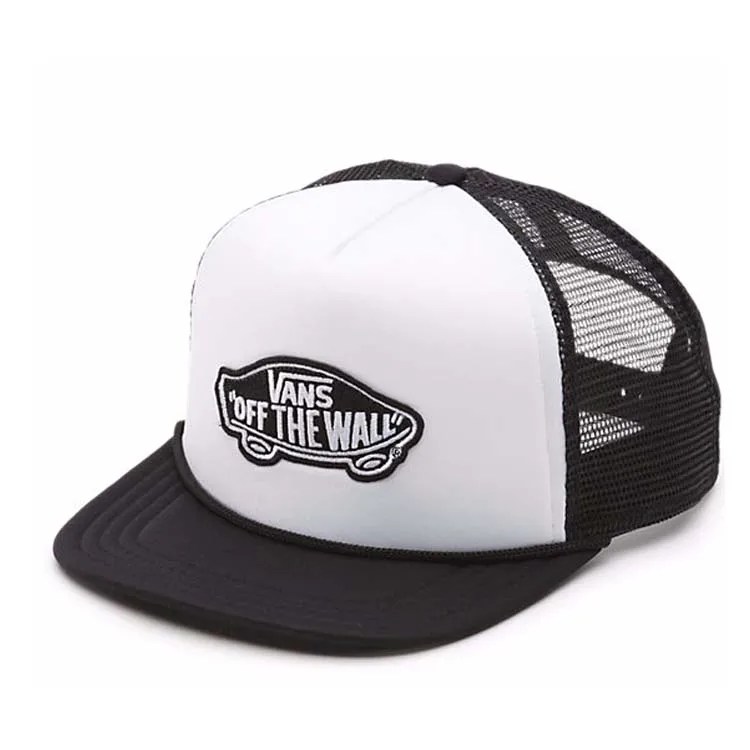 short brim trucker cap