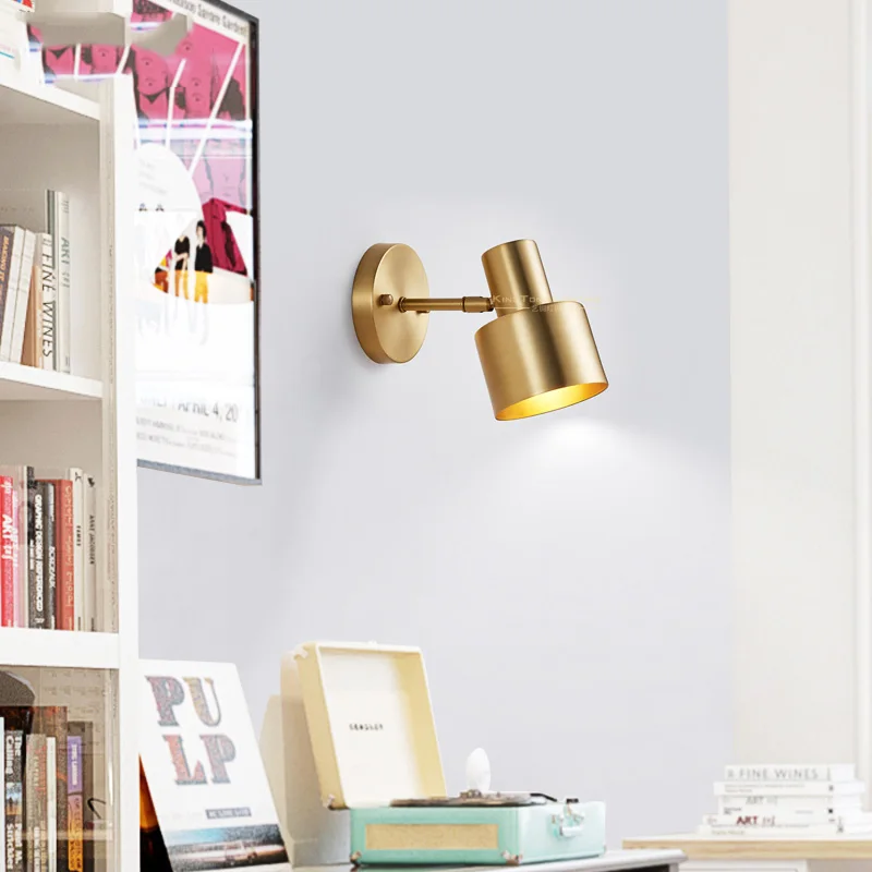 Industrial American village simple modern European gold-plated retro glass ball E27 wall lamp for living room bedside corridor