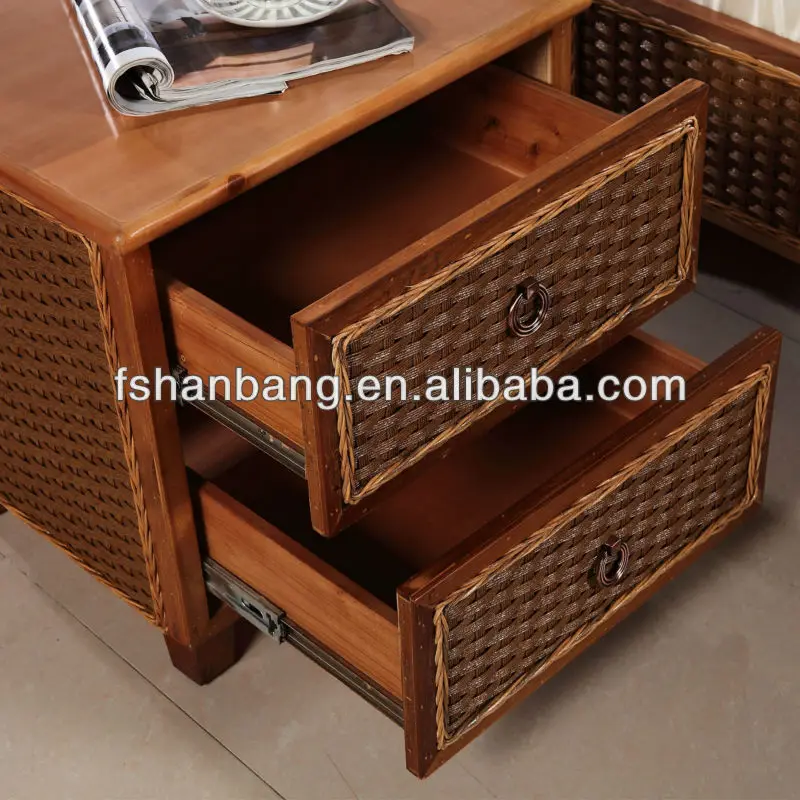 Nuevo Diseño De Ratán De Mesa - Buy De La Esquina De Madera Mesa De