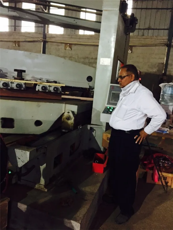 recon veneer/EV veneer with keruing color and white color