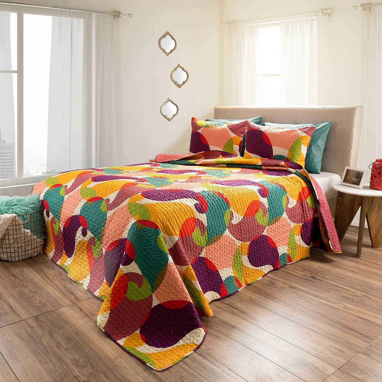 3pc Girls Medallion Geomtric Pattern Quilt Full/Queen Set, Vibrant Colors, Girly Boho Chic Colorful Abstract Artistic Embossed Motif Pattern, Polyester, Hippie Indie