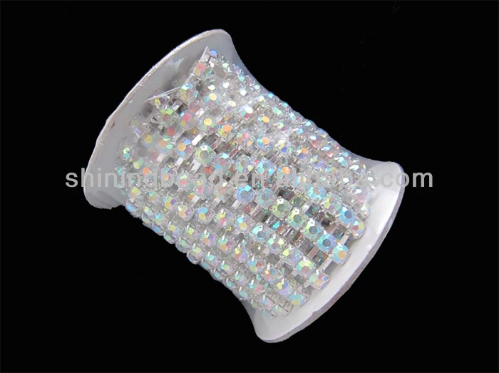 rhinestone chain 003.jpg