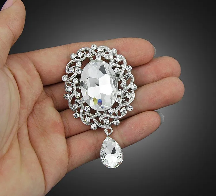 bridal brooch (2).jpg