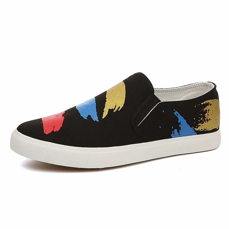 white plain canvas shoes
