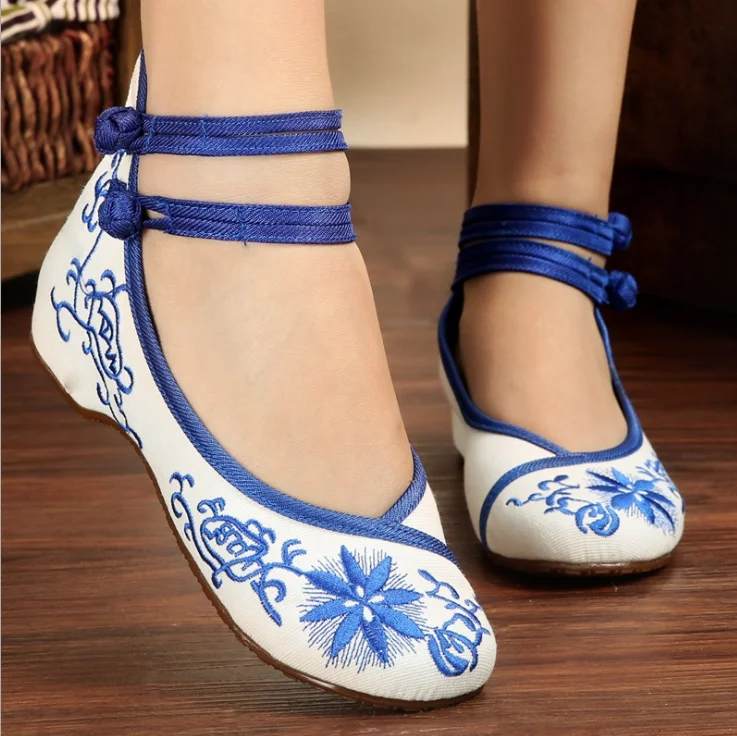 Fashion Chinese Shoes Women Chinese Embroidered Shoes Cheap Chinese