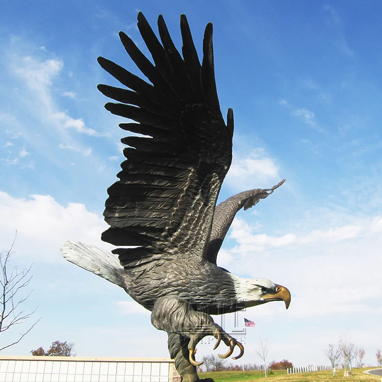 De Vida Tamaño Jardín De Metal Águila Volando Estatua De Bronce Hawk  Escultura - Buy Estatua De Águila De Jardín Product on 