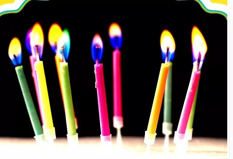 12 Per Box Colorflame Birthday Candles With Colored Flames Buy