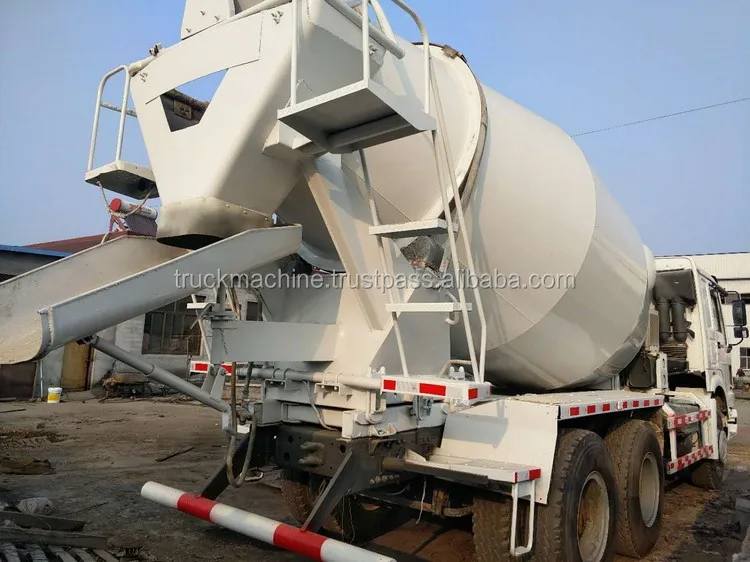 mixer trucks01.jpg
