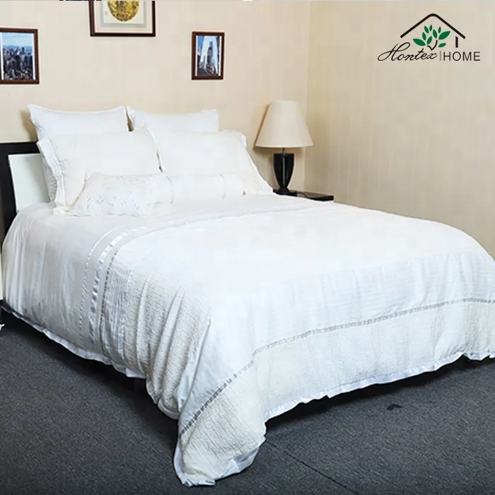 Custom Simple Polyester Jacquard Hotel Bed Sheets Duvet Cover