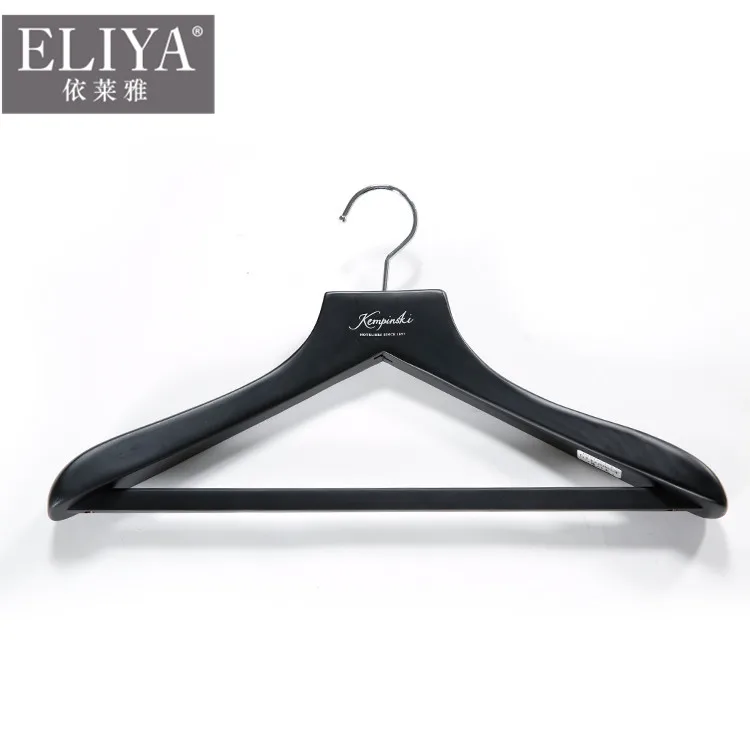 Black plastic hanger quality for hotel