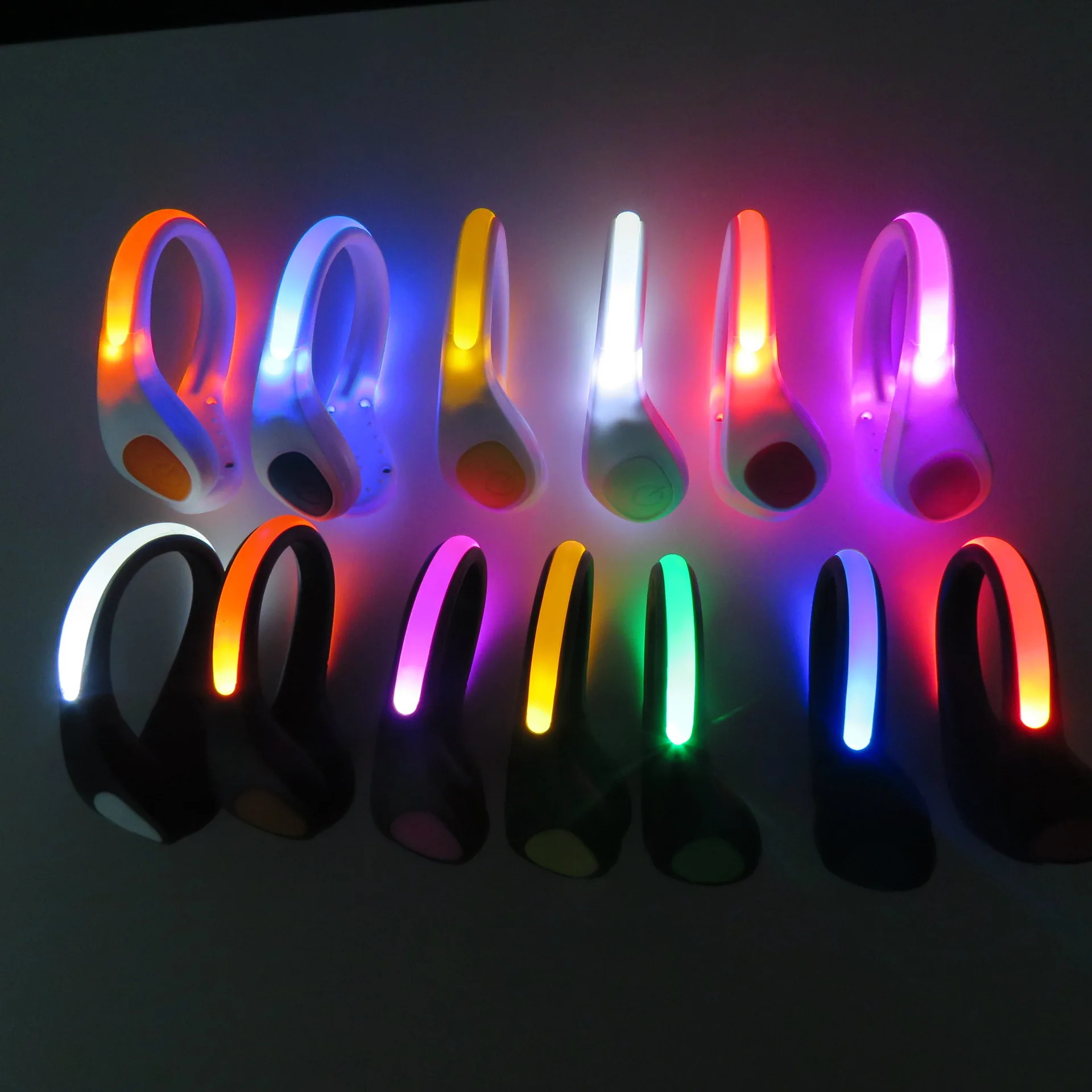 Wholesale Shoe Decorations Led Flashing Shoe Clip For Night Running