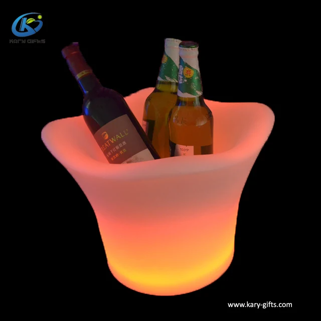 hotel ice buckets.jpg