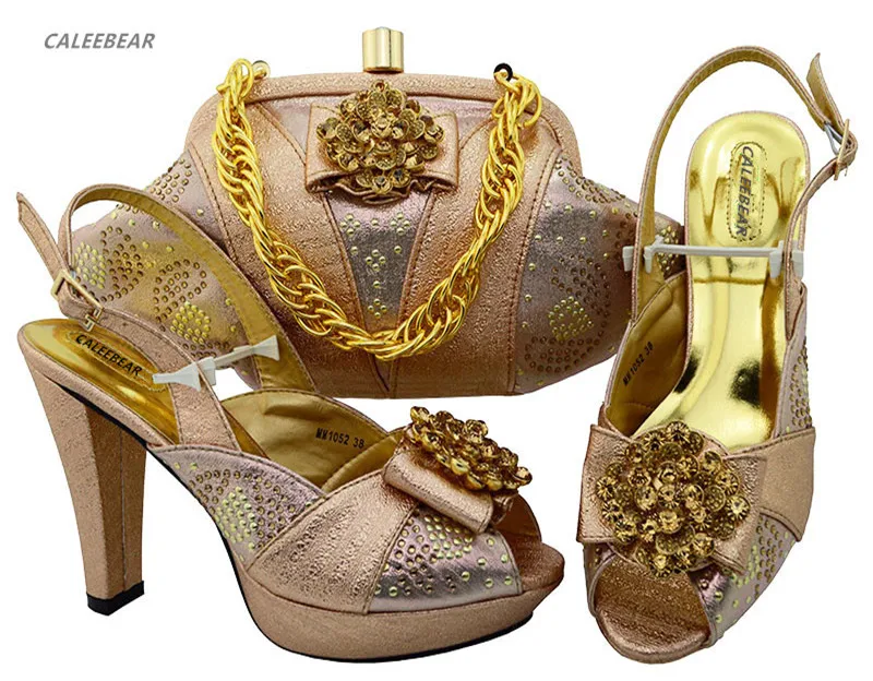 MM1052 CHAMPAGNE.JPG