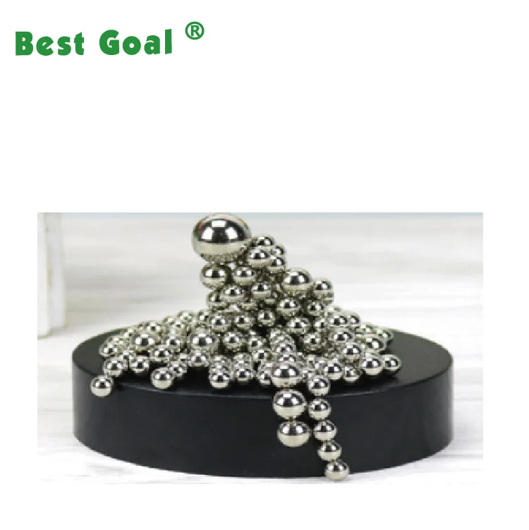 magnetic sculpture desk toy