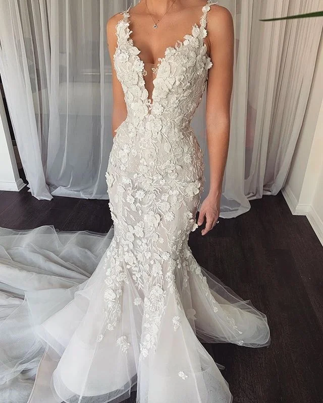 modern mermaid wedding dress