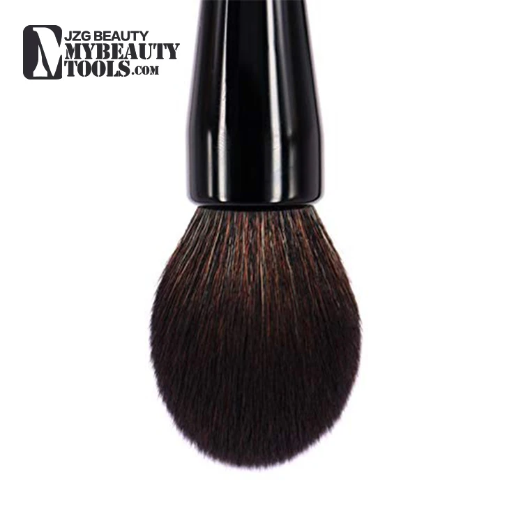 cosmetic brush.jpg