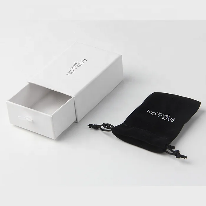 custom printed cardboard box with pouch