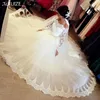 /product-detail/mnb050-most-country-free-shipping-new-fashion-elegant-wedding-dress-wholesale-boat-neck-long-sleeves-queen-bridal-dress-62194793101.html
