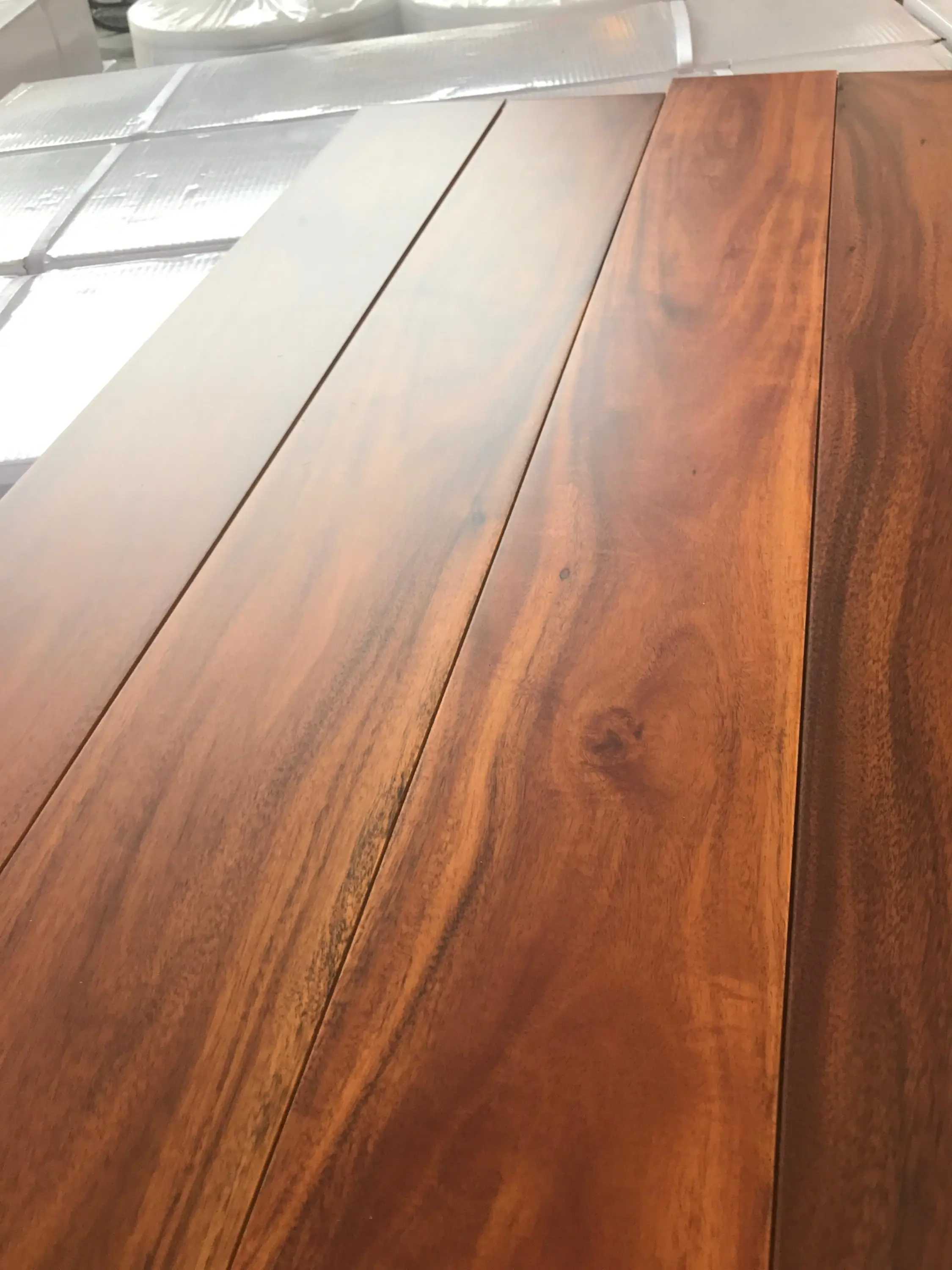 Prefinished Golden  Acacia  Engineered Hardwood  Flooring  