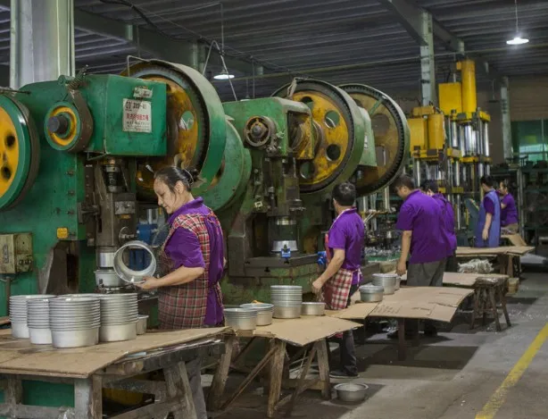 cake pan factory 3.JPG