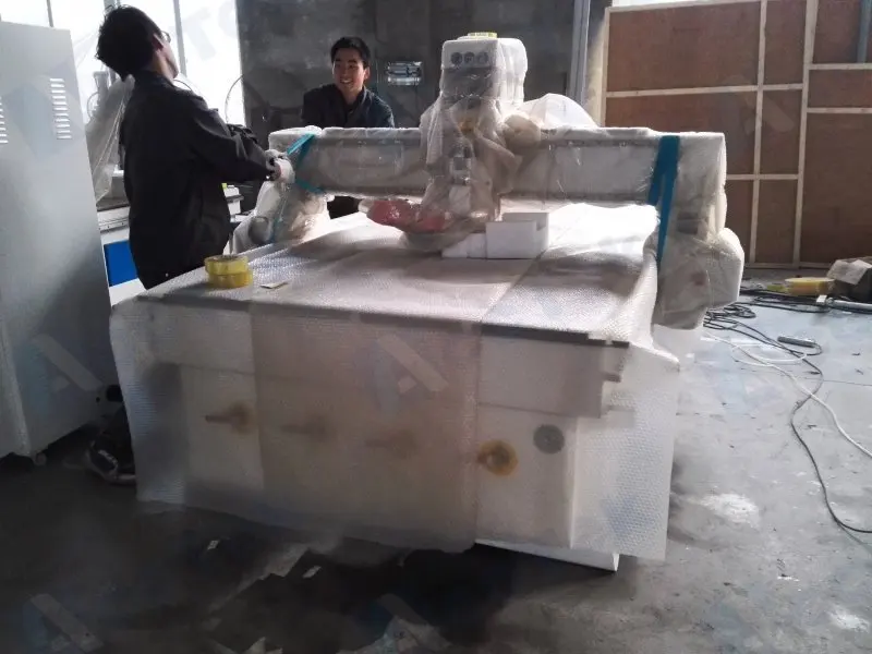 Jinan 1325 cnc router acctek / 3 axis vacuum table cnc router