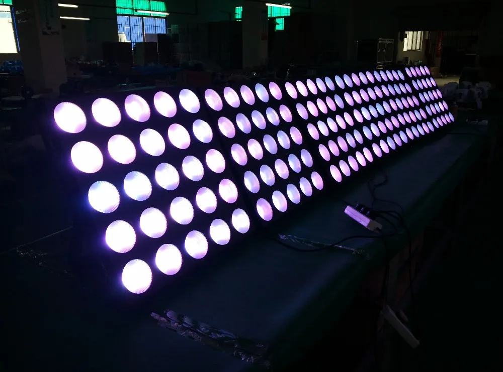 Матричный прожектор. PCS led Matrix Light. Матричный прожектор круглосимметричный.